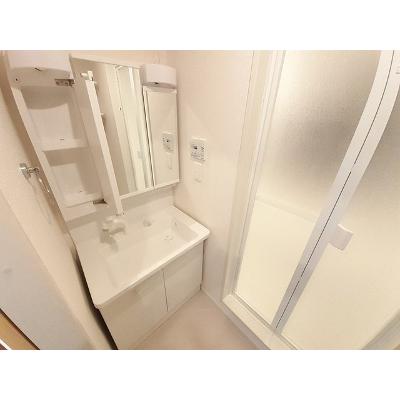 マーレ・インテルノⅤ 104【管理NO：1-024859104-01040】 ★家具家電は申し込み後に搬入しますの物件画像