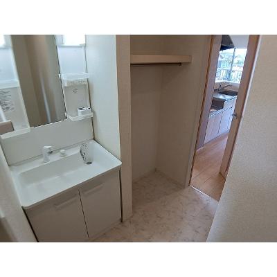 ポモドーロⅡ 203【管理NO：1-022005502-02030】 ★家具家電は申し込み後に搬入します★の物件画像