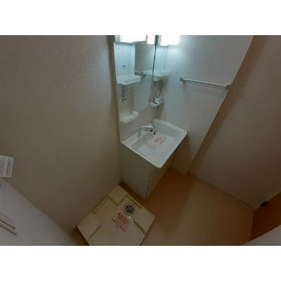 エス・エル・シー宮小路 101【管理NO：1-021249901-01010】 ★家具家電は申し込み後に搬入します★の物件画像