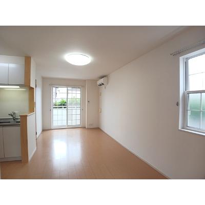 サンリット古町 101【管理NO：1-018800801-01010】 ★家具家電は申し込み後に搬入します★の物件画像