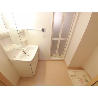 クローバー三城Ａ 102【管理NO：1-016737001-01020】 ★家具家電は申し込み後に搬入しますの物件画像