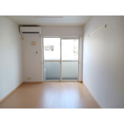 ブリアン・メゾンＢ 102【管理NO：1-015513602-01020】 ★家具家電は申し込み後に搬入します★の物件画像