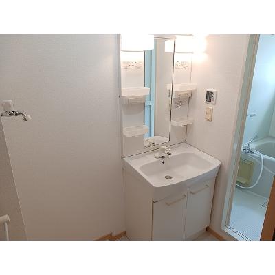 ブリアン・メゾンＢ 102【管理NO：1-015513602-01020】 ★家具家電は申し込み後に搬入します★の物件画像