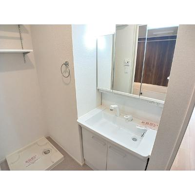 ウッドスクエアⅢ　Ｂ棟 101【管理NO：1-027887802-01010】 ★家具家電は申し込み後に搬入します★の物件画像