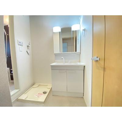 エスペランサ 101【管理NO：1-023872801-01010】 ★家具家電は申し込み後に搬入します★の物件画像