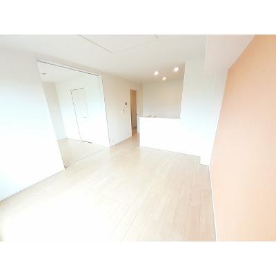 カーサ　フェリーチェ　Ⅰ 202【管理NO：1-022311501-02020】 ★家具家電は申し込み後に搬入します★の物件画像