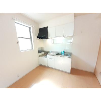 サン・メゾン 204【管理NO：1-017792001-02040】 ★家具家電は申し込み後に搬入します★の物件画像