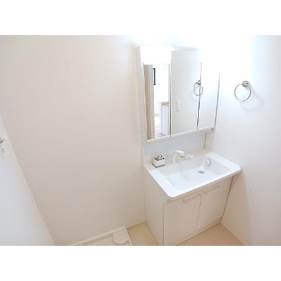 メゾン　ド　ソアレⅡ 101【管理NO：1-028436502-01010】 ★家具家電は申し込み後に搬入します★ ★2026年09月下旬入居可能★の物件画像