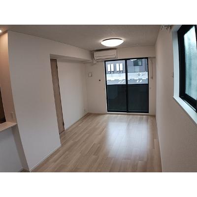 テラ　ディエス　ルーナ　Ａ 101【管理NO：1-028431301-01010】 ★家具家電は申し込み後に搬入します★の物件画像