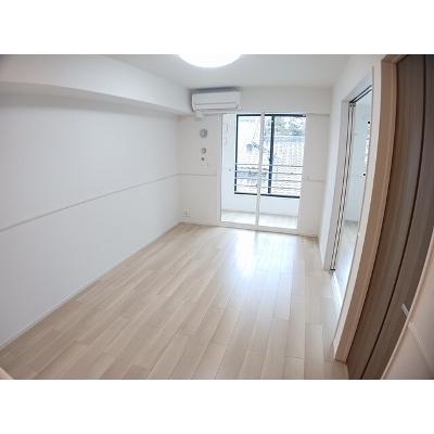 コスタ・ルーチェ 202【管理NO：1-028393801-02020】 ★家具家電は申し込み後に搬入しますの物件画像