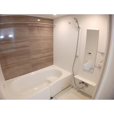 コスタ・ルーチェ 102【管理NO：1-028393801-01020】 ★家具家電は申し込み後に搬入しますの物件画像