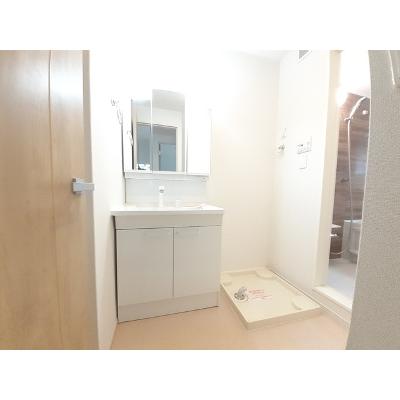 カーサ　ルピナス　Ⅱ 102【管理NO：1-023961002-01020】 ★家具家電は申し込み後に搬入します★の物件画像