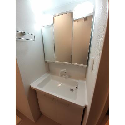 グラン　フェリシア　Ⅱ 102【管理NO：1-027109101-01020】 ★家具家電は申し込み後に搬入します★の物件画像