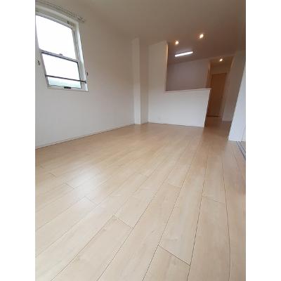 ストロベリー　フィールズＢ 203【管理NO：1-021832402-02030】 ★家具家電は申し込み後に搬入しますの物件画像