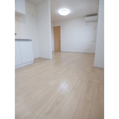 アヴェニール伍番館 202【管理NO：1-021342201-02020】 ★家具家電は申し込み後に搬入します★の物件画像