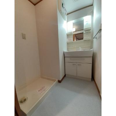アルカンシェルⅡ 201【管理NO：1-013557501-02010】 ★家具家電は申し込み後に搬入します★の物件画像