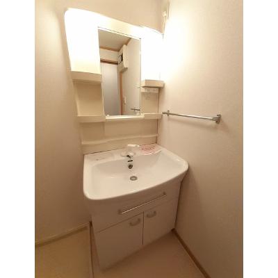 フォレストヒルズ２号館 102【管理NO：1-012243202-01020】 ★家具家電は申し込み後に搬入します★の物件画像