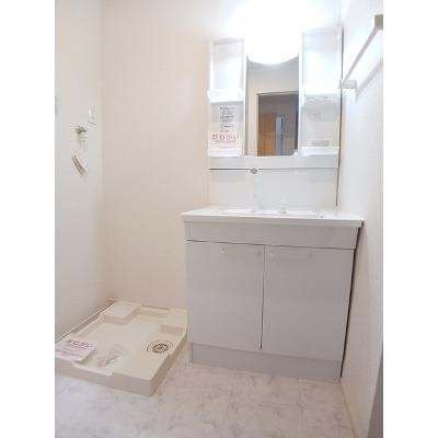 アヴニール　ベルⅠ 101【管理NO：1-023401101-01010】 ★家具家電は申し込み後に搬入します★の物件画像