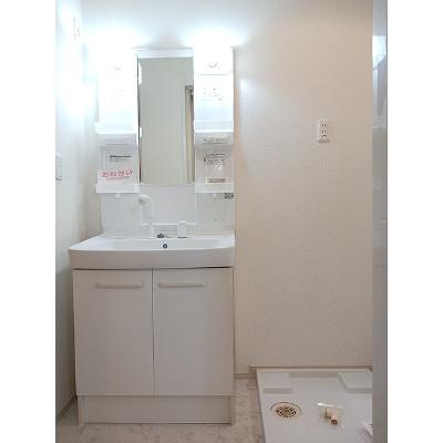 グリーンハイツ鷹取Ⅲ 103【管理NO：1-020369101-01030】 ★家具家電は申し込み後に搬入しますの物件画像