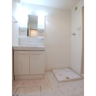アルカンシェル　Ｂ 204【管理NO：1-019155302-02040】 ★家具家電は申し込み後に搬入します★の物件画像