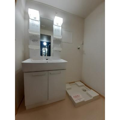 カザミラ 203【管理NO：1-017279501-02030】 ★家具家電は申し込み後に搬入します★の物件画像