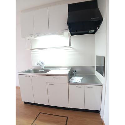 サンシャイン 104【管理NO：1-014525601-01040】 ★家具家電は申し込み後に搬入しますの物件画像