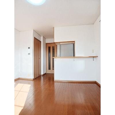 グラティテュード 201【管理NO：1-014410101-02010】 ★家具家電は申し込み後に搬入します★の物件画像