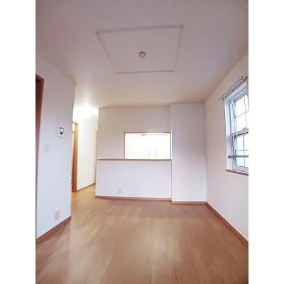 プリムローズ　Ａ 202【管理NO：1-014079101-02020】 ★家具家電は申し込み後に搬入します★の物件画像