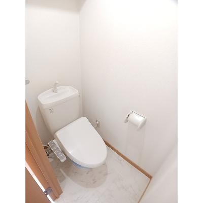 セレーノ 201【管理NO：1-012768301-02010】 ★家具家電は申し込み後に搬入します★の物件画像