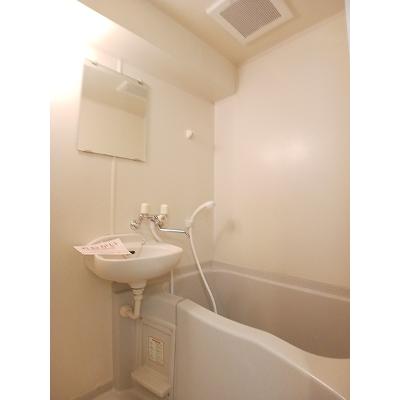 ペルレパークＢ 105【管理NO：1-007997601-01050】 ★家具家電は申し込み後に搬入します★の物件画像