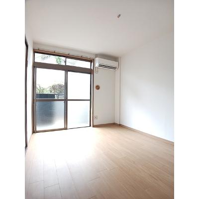 フォレスト中嶋 104【管理NO：1-004980101-01040】 ★家具家電は申し込み後に搬入します★の物件画像