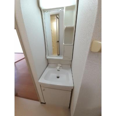 リベラル山下 202【管理NO：1-004618301-02020】 ★家具家電は申し込み後に搬入しますの物件画像