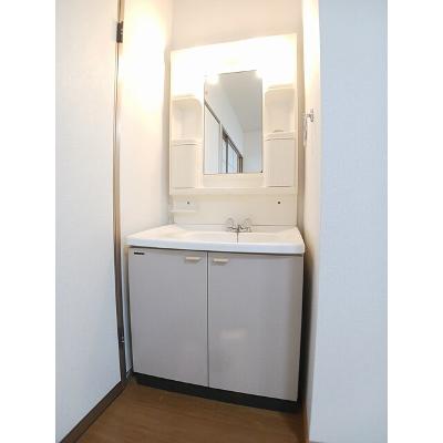 サンハイツ三潴 204【管理NO：1-004567201-02040】 ★家具家電は申し込み後に搬入します★の物件画像