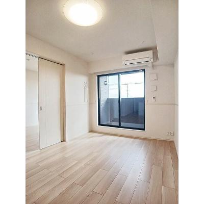 ヴィア　ラッテアⅤ 203【管理NO：1-028172302-02030】 ★家具家電は申し込み後に搬入します★の物件画像