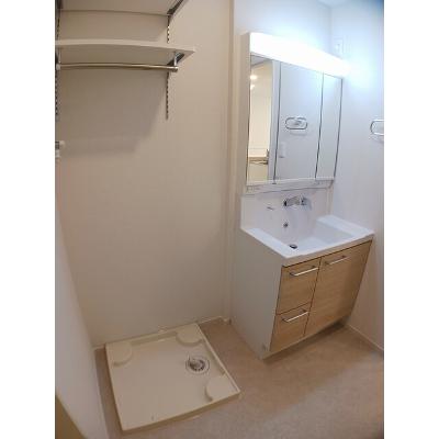 ソォン　Ⅱ 102【管理NO：1-027652202-01020】 ★家具家電は申し込み後に搬入しますの物件画像