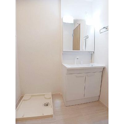 リーヴⅡ 101【管理NO：1-027338302-01010】 ★家具家電は申し込み後に搬入します★の物件画像