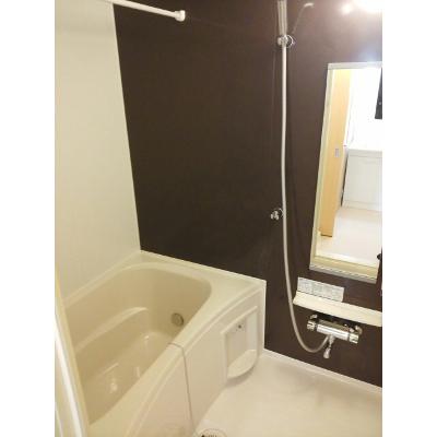 カレント 103【管理NO：1-021025601-01030】 ★家具家電は申し込み後に搬入します★ ★2026年09月中旬入居可能★の物件画像