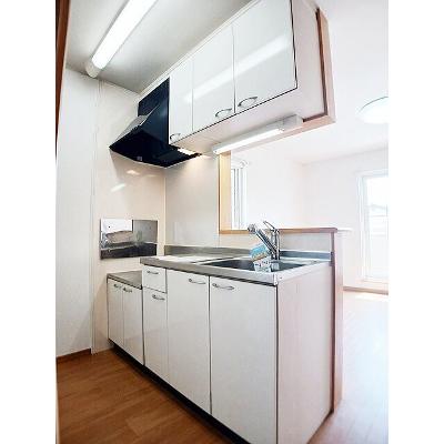 メゾン・ドゥ・シャルマン弐番館 201【管理NO：1-013983502-02010】 ★家具家電は申し込み後に搬入しますの物件画像