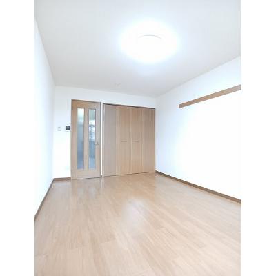 アウローラハイツ 204【管理NO：1-009327801-02040】 ★家具家電は申し込み後に搬入します 2026年08月中旬入居可能の物件画像