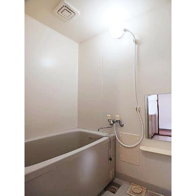 クローバーＢ 102【管理NO：1-007516602-01020】 ★家具家電は申し込み後に搬入しますの物件画像