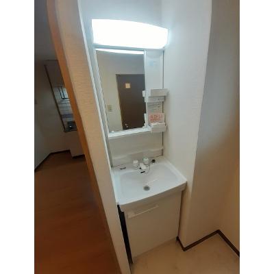 エバーグリーンかんぎⅡ 102【管理NO：1-004775402-01020】 ★家具家電は申し込み後に搬入しますの物件画像