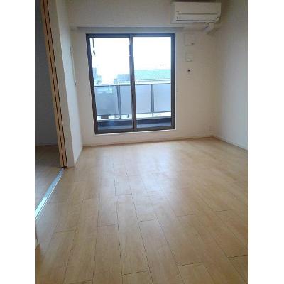 プリムラ　参番館 201【管理NO：1-024810201-02010】 ★家具家電は申し込み後に搬入します★の物件画像