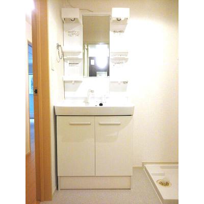 プレズィール 204【管理NO：1-019909701-02040】 ★家具家電は申し込み後に搬入します 2026年08月中旬入居可能の物件画像