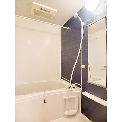 カーサグラートⅢ 202【管理NO：1-018908201-02020】 ★家具家電は申し込み後に搬入しますの物件画像