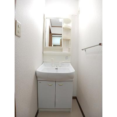 サマーパイン 203【管理NO：1-010947701-02030】 ★家具家電は申し込み後に搬入します★の物件画像