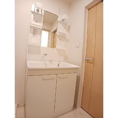 クラージュ　コート 202【管理NO：1-021522301-02020】 ★家具家電は申し込み後に搬入します★ ★2026年11月上旬入居可能★の物件画像