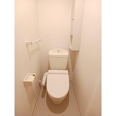 プレミアムガーデン 203【管理NO：1-020685001-02030】 ★家具家電は申し込み後に搬入します★の物件画像