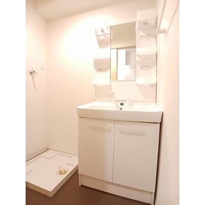 アプリコット　Ⅰ 102【管理NO：1-019959301-01020】 ★家具家電は申し込み後に搬入します★の物件画像