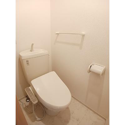 メゾン・フルール 205【管理NO：1-018187401-02050】 ★家具家電は申し込み後に搬入します★の物件画像