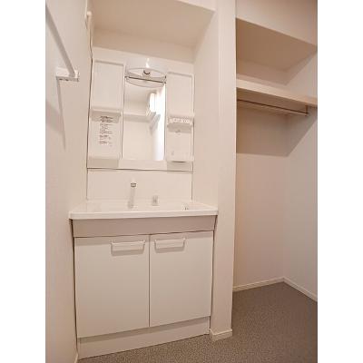 ノイエツァイト　ⅤＢ 203【管理NO：1-023636802-02030】 ★家具家電は申し込み後に搬入しますの物件画像